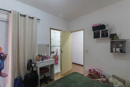 Casa à venda com 125m², 3 quartos e 2 vagasSuite