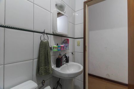 Casa à venda com 125m², 3 quartos e 2 vagasBanheiro