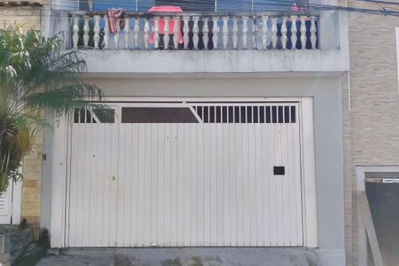 Casa à venda com 125m², 3 quartos e 2 vagasFachada 