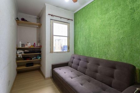 Quarto de casa à venda com 4 quartos, 180m² em Campo Limpo, São Paulo