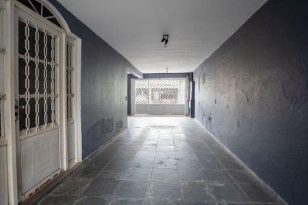Casa à venda com 180m², 4 quartos e 3 vagas Casa à venda com 180m², 4 quartos e 3 vagasGaragem