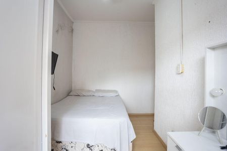 Casa à venda com 180m², 4 quartos e 3 vagas Casa à venda com 180m², 4 quartos e 3 vagasQuarto