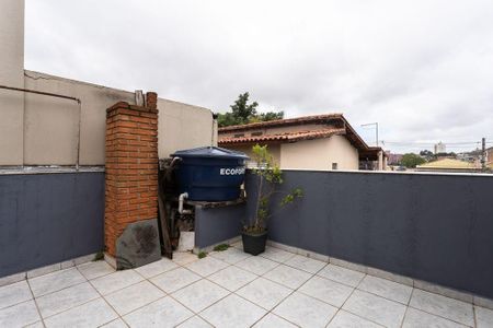 Casa à venda com 180m², 4 quartos e 3 vagas Casa à venda com 180m², 4 quartos e 3 vagasÁrea Externa