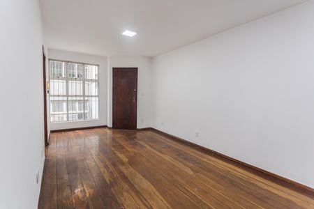 Apartamento para alugar com 93m², 3 quartos e 2 vagas Apartamento para alugar com 93m², 3 quartos e 2 vagasSala