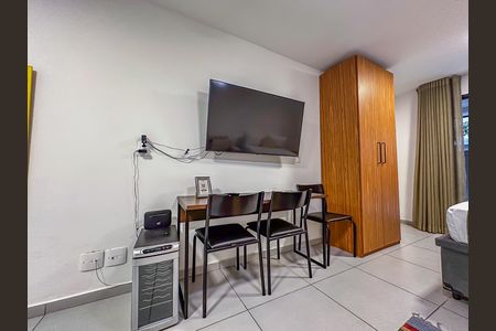 Kitnet/Studio para alugar com 1 quarto, 37m² em Centro, Rio de Janeiro