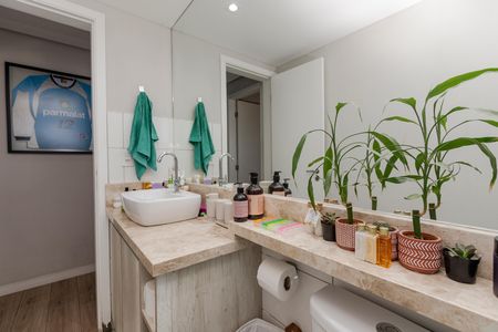 Apartamento à venda com 52m², 2 quartos e 1 vaga Apartamento à venda com 52m², 2 quartos e 1 vagaBanheiro