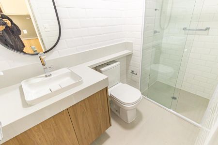 Banheiro de kitnet/studio para alugar com 1 quarto, 30m² em Vila Prudente, São Paulo
