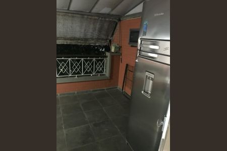 Casa de condomínio à venda com 212m², 4 quartos e 2 vagasVaranda