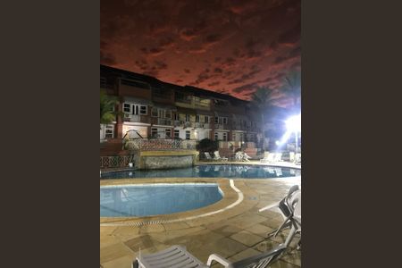 Casa de condomínio à venda com 212m², 4 quartos e 2 vagasÁrea externa
