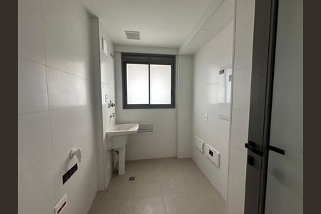 Apartamento para alugar com 175m², 3 quartos e 3 vagas Apartamento para alugar com 175m², 3 quartos e 3 vagasÁrea de Serviço