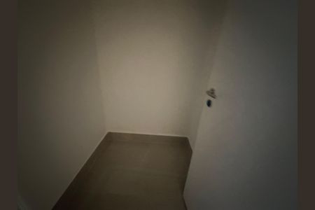 Apartamento para alugar com 175m², 3 quartos e 3 vagas Apartamento para alugar com 175m², 3 quartos e 3 vagasQuarto de Serviço