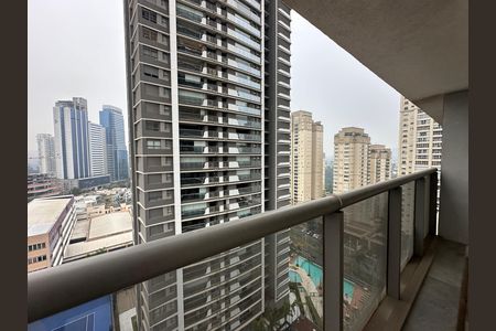 Apartamento para alugar com 175m², 3 quartos e 3 vagas Apartamento para alugar com 175m², 3 quartos e 3 vagasVaranda da Sala