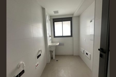 Apartamento para alugar com 175m², 3 quartos e 3 vagas Apartamento para alugar com 175m², 3 quartos e 3 vagasÁrea de Serviço