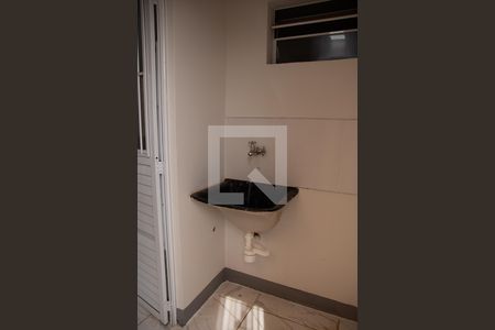 Studio para alugar com 72m², 1 quarto e sem vaga Studio para alugar com 72m², 1 quarto e sem vagaÁrea de Serviço
