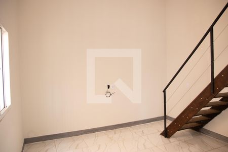 Kitnet de kitnet/studio para alugar com 1 quarto, 72m² em Jardim Balneário Meia Ponte, Goiânia
