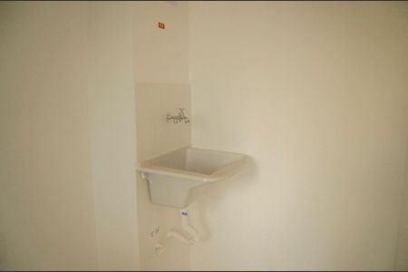 Apartamento para alugar com 2 quartos, 46m² em Fazenda Crimeia Caveiras, Goiânia