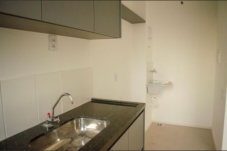 Apartamento para alugar com 2 quartos, 46m² em Fazenda Crimeia Caveiras, Goiânia