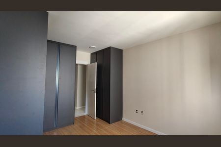 Apartamento à venda com 132m², 4 quartos e 2 vagas