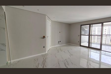 Apartamento à venda com 132m², 4 quartos e 2 vagas