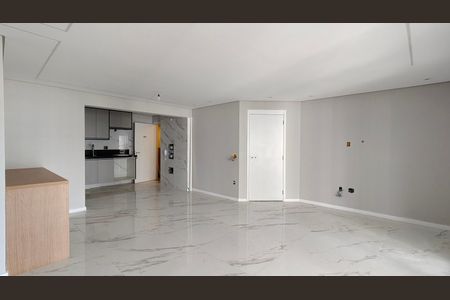 Apartamento à venda com 132m², 4 quartos e 2 vagas