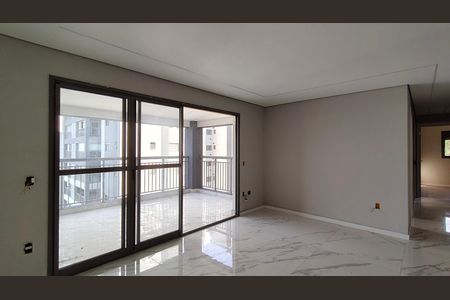 Apartamento à venda com 4 quartos, 132m² em City América, São Paulo