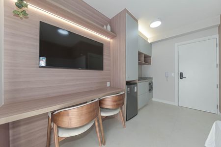 Quarto de kitnet/studio à venda com 1 quarto, 27m² em Santo Amaro, São Paulo