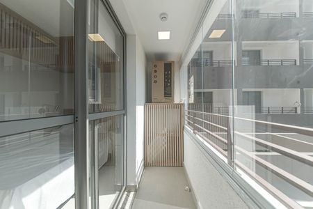 Varanda de kitnet/studio à venda com 1 quarto, 27m² em Santo Amaro, São Paulo