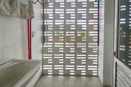 Apartamento para alugar com 77m², 2 quartos e 1 vaga
