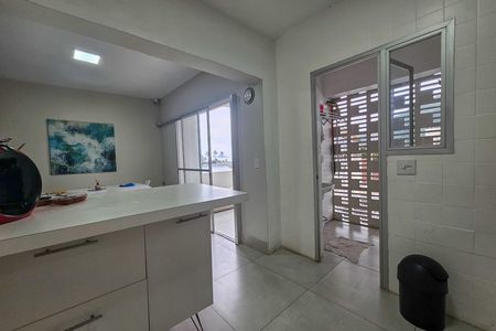 Apartamento para alugar com 77m², 2 quartos e 1 vaga