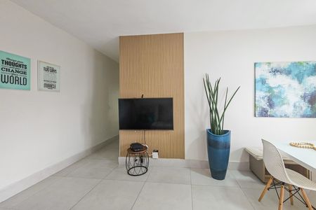 Apartamento para alugar com 77m², 2 quartos e 1 vaga