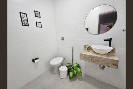 Apartamento para alugar com 77m², 2 quartos e 1 vaga