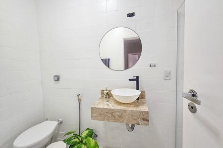 Apartamento para alugar com 77m², 2 quartos e 1 vaga