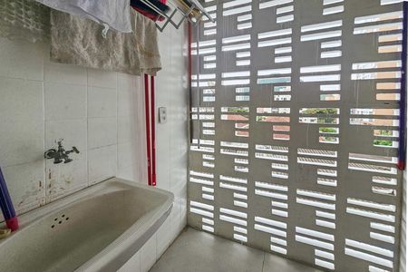 Apartamento para alugar com 77m², 2 quartos e 1 vaga