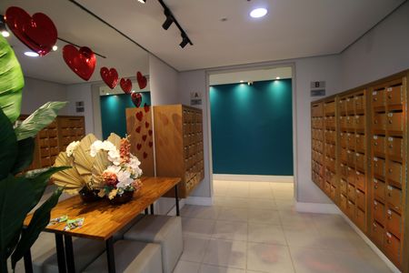 Apartamento à venda com 47m², 2 quartos e 1 vagaÁrea comum - Hall de entrada