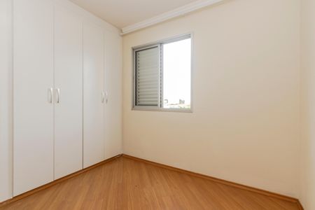 Apartamento à venda com 75m², 3 quartos e 1 vagaQuarto 2