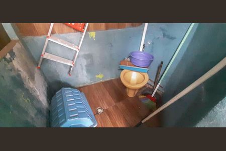 Casa à venda com 47m², 2 quartos e sem vaga Casa à venda com 47m², 2 quartos e sem vagaBanheiro 2