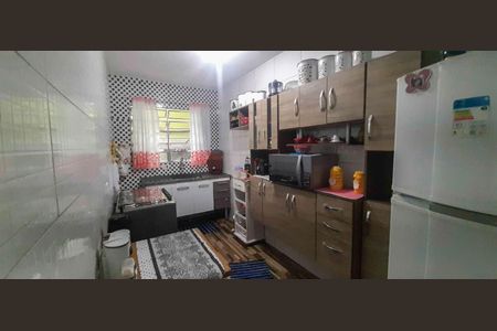Cozinha de casa à venda com 2 quartos, 47m² em Padroeira, Osasco