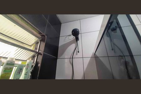 Casa à venda com 47m², 2 quartos e sem vaga Casa à venda com 47m², 2 quartos e sem vagaBanheiro