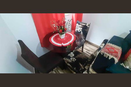 Sala de jantar de casa à venda com 2 quartos, 47m² em Padroeira, Osasco