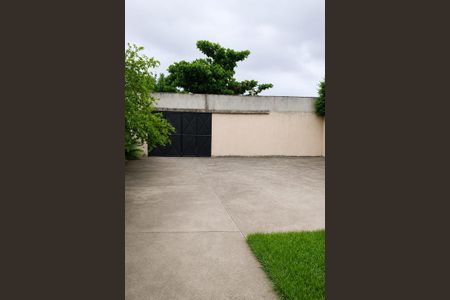 Casa para alugar com 151m², 4 quartos e 4 vagas Casa para alugar com 151m², 4 quartos e 4 vagasÁrea Externa