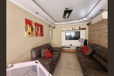 Apartamento à venda com 85m², 3 quartos e 1 vaga Apartamento à venda com 85m², 3 quartos e 1 vagaSala