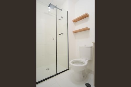 Banheiro de kitnet/studio para alugar com 1 quarto, 28m² em Vila Matilde, São Paulo