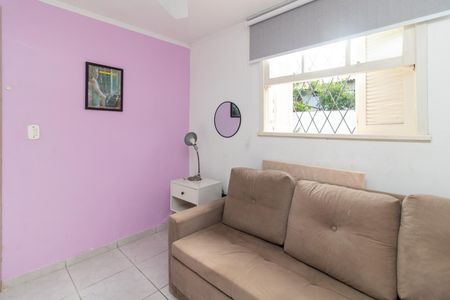 Casa à venda com 248m², 4 quartos e 2 vagas Casa à venda com 248m², 4 quartos e 2 vagasEscritório