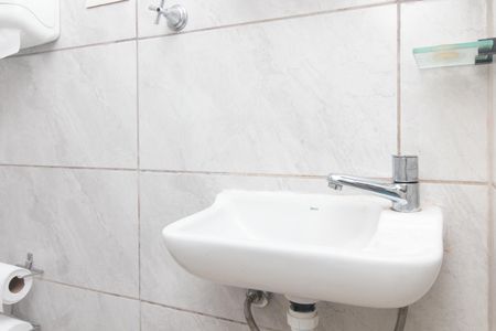 Casa à venda com 248m², 4 quartos e 2 vagas Casa à venda com 248m², 4 quartos e 2 vagasLavabo