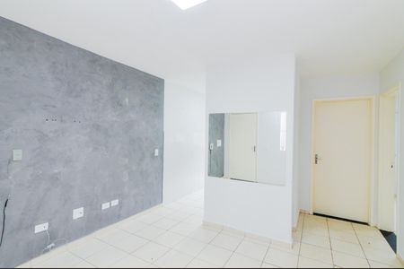 Sala de apartamento para alugar com 2 quartos, 42m² em Vila Nova Bonsucesso, Guarulhos
