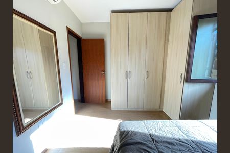Casa de condomínio à venda com 132m², 3 quartos e 2 vagas Casa de condomínio à venda com 132m², 3 quartos e 2 vagasSuíte