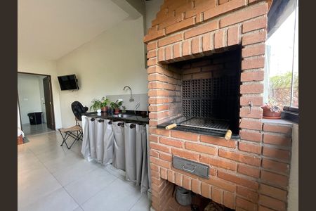 Casa de condomínio à venda com 132m², 3 quartos e 2 vagas Casa de condomínio à venda com 132m², 3 quartos e 2 vagasEspaço Gourmet
