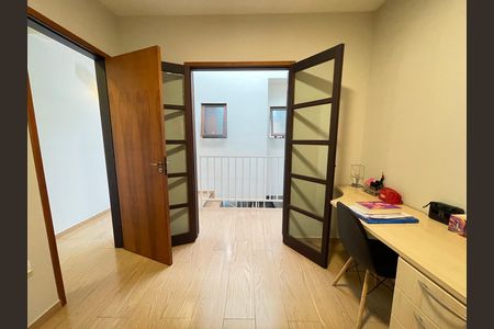 Casa de condomínio à venda com 132m², 3 quartos e 2 vagas Casa de condomínio à venda com 132m², 3 quartos e 2 vagasQuarto 3