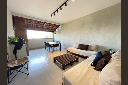 Casa de condomínio à venda com 132m², 3 quartos e 2 vagas Casa de condomínio à venda com 132m², 3 quartos e 2 vagasEspaço Gourmet