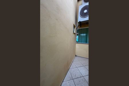 Casa à venda com 180m², 3 quartos e 4 vagas Casa à venda com 180m², 3 quartos e 4 vagasJardim de Inverno